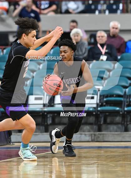 Thumbnail 2 in Douglas County vs. Denver East (CHSAA 5A Great 8) photogallery.
