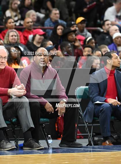 Thumbnail 1 in Douglas County vs. Denver East (CHSAA 5A Great 8) photogallery.