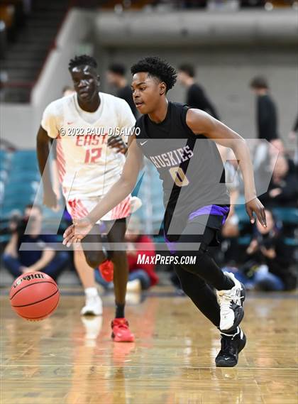Thumbnail 1 in Douglas County vs. Denver East (CHSAA 5A Great 8) photogallery.