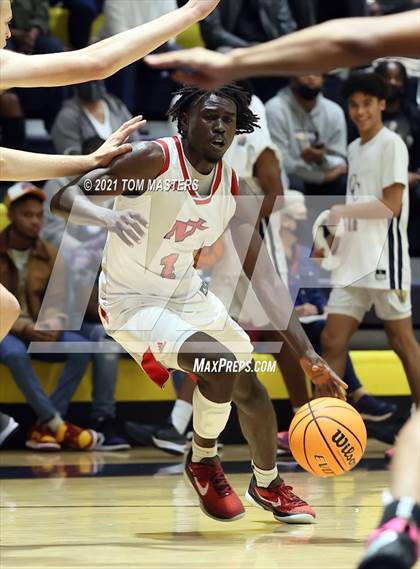 Thumbnail 1 in Northside Christian Academy vs. Combine Academy (@ Carmel Christian) photogallery.