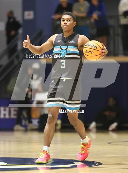 Thumbnail 2 in Northside Christian Academy vs. Combine Academy (@ Carmel Christian) photogallery.