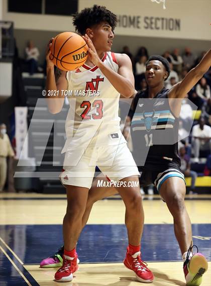 Thumbnail 2 in Northside Christian Academy vs. Combine Academy (@ Carmel Christian) photogallery.