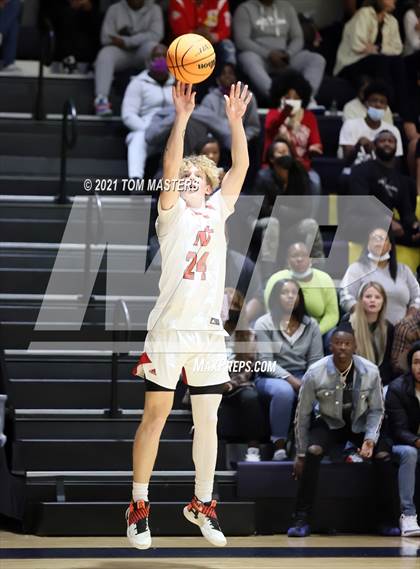 Thumbnail 3 in Northside Christian Academy vs. Combine Academy (@ Carmel Christian) photogallery.