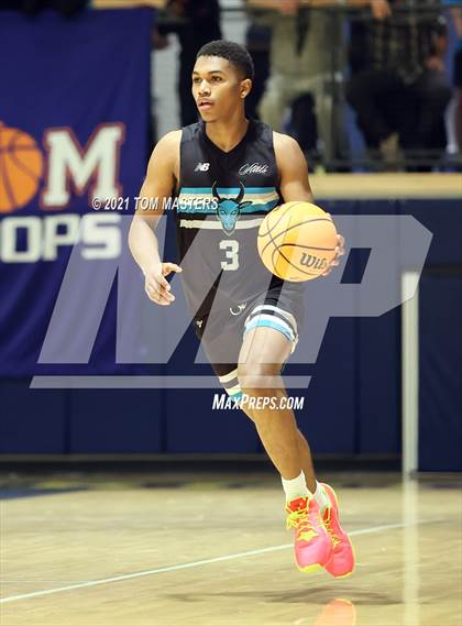 Thumbnail 2 in Northside Christian Academy vs. Combine Academy (@ Carmel Christian) photogallery.