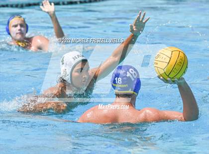 Thumbnail 3 in Coronado vs Grossmont (16th annual Draz Classic) photogallery.