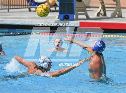 Thumbnail 1 in Coronado vs Grossmont (16th annual Draz Classic) photogallery.
