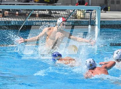 Thumbnail 3 in Coronado vs Grossmont (16th annual Draz Classic) photogallery.