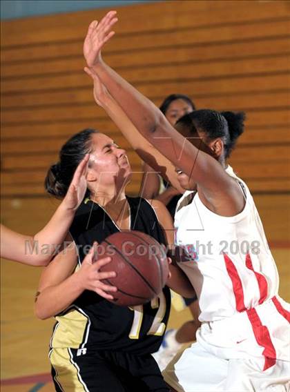 Thumbnail 3 in Chavez @ Mira Loma photogallery.