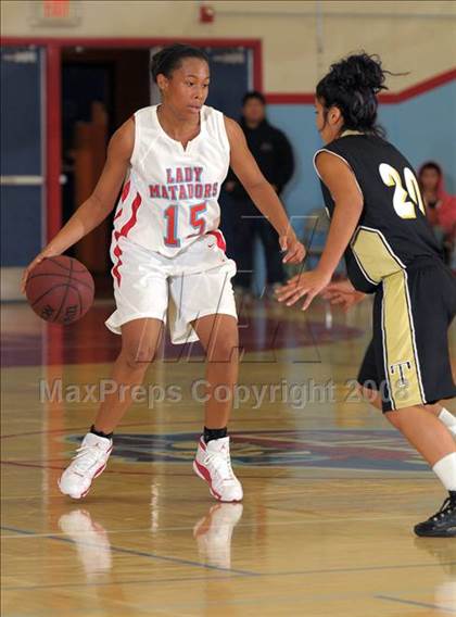 Thumbnail 1 in Chavez @ Mira Loma photogallery.