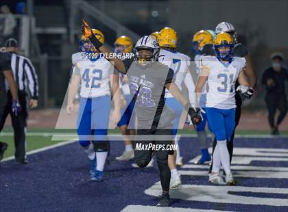 Thumbnail 1 in Carmel @ Ben Davis (IHSAA 6A Regional Final) photogallery.