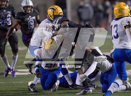 Thumbnail 1 in Carmel @ Ben Davis (IHSAA 6A Regional Final) photogallery.