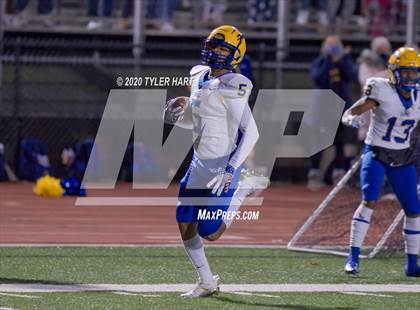 Thumbnail 3 in Carmel @ Ben Davis (IHSAA 6A Regional Final) photogallery.