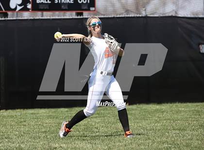 Thumbnail 2 in Fisher Catholic @ Amanda-Clearcreek (DH2) photogallery.