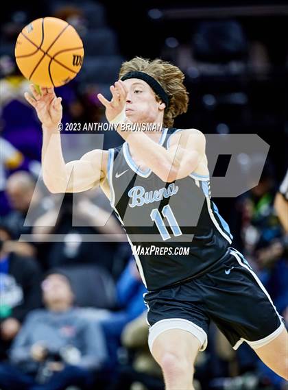 Thumbnail 3 in Buena vs.Oakland (CIF State D3 Final) photogallery.