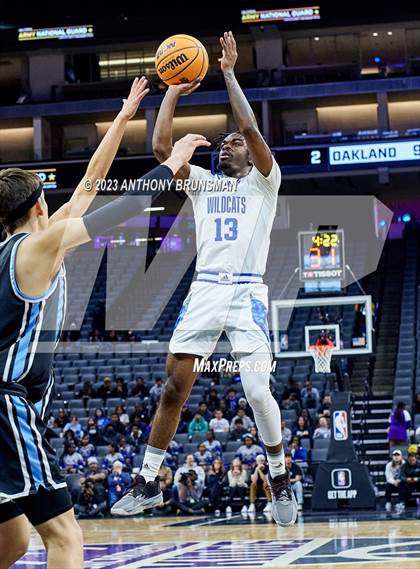 Thumbnail 2 in Buena vs.Oakland (CIF State D3 Final) photogallery.