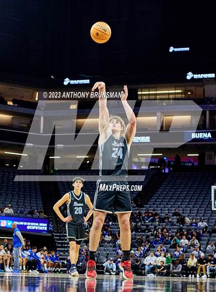 Thumbnail 3 in Buena vs.Oakland (CIF State D3 Final) photogallery.