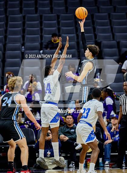 Thumbnail 1 in Buena vs.Oakland (CIF State D3 Final) photogallery.
