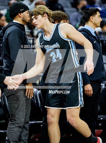 Thumbnail 3 in Buena vs.Oakland (CIF State D3 Final) photogallery.