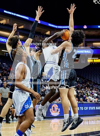 Thumbnail 3 in Buena vs.Oakland (CIF State D3 Final) photogallery.