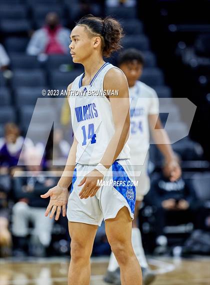 Thumbnail 3 in Buena vs.Oakland (CIF State D3 Final) photogallery.