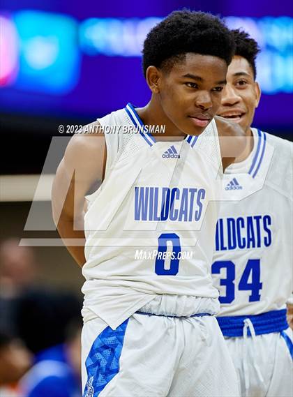 Thumbnail 2 in Buena vs.Oakland (CIF State D3 Final) photogallery.
