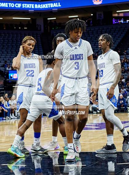 Thumbnail 2 in Buena vs.Oakland (CIF State D3 Final) photogallery.
