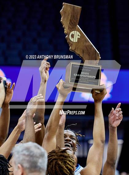 Thumbnail 3 in Buena vs.Oakland (CIF State D3 Final) photogallery.