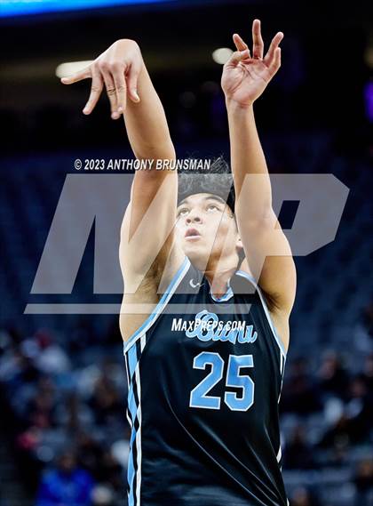 Thumbnail 2 in Buena vs.Oakland (CIF State D3 Final) photogallery.