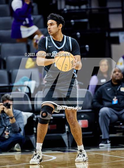 Thumbnail 3 in Buena vs.Oakland (CIF State D3 Final) photogallery.