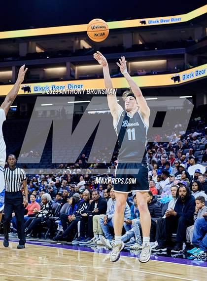 Thumbnail 3 in Buena vs.Oakland (CIF State D3 Final) photogallery.