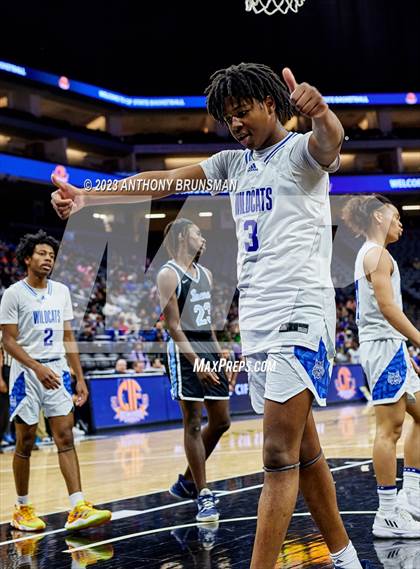 Thumbnail 3 in Buena vs.Oakland (CIF State D3 Final) photogallery.