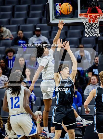 Thumbnail 1 in Buena vs.Oakland (CIF State D3 Final) photogallery.