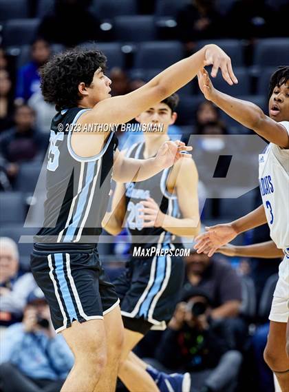 Thumbnail 3 in Buena vs.Oakland (CIF State D3 Final) photogallery.