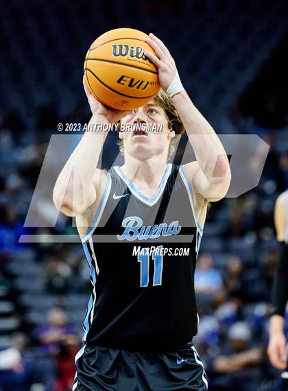 Thumbnail 2 in Buena vs.Oakland (CIF State D3 Final) photogallery.