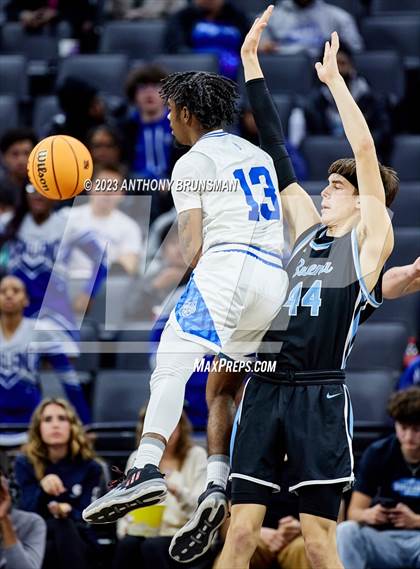 Thumbnail 3 in Buena vs.Oakland (CIF State D3 Final) photogallery.