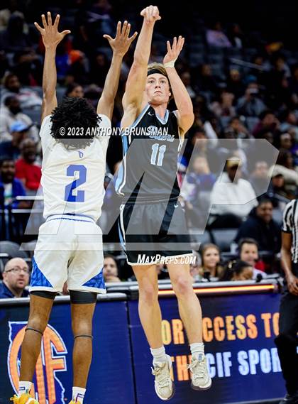 Thumbnail 3 in Buena vs.Oakland (CIF State D3 Final) photogallery.
