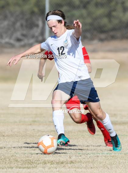 Thumbnail 1 in Coolidge vs Ben Franklin (Bohdie Larson Celebration Classic) photogallery.