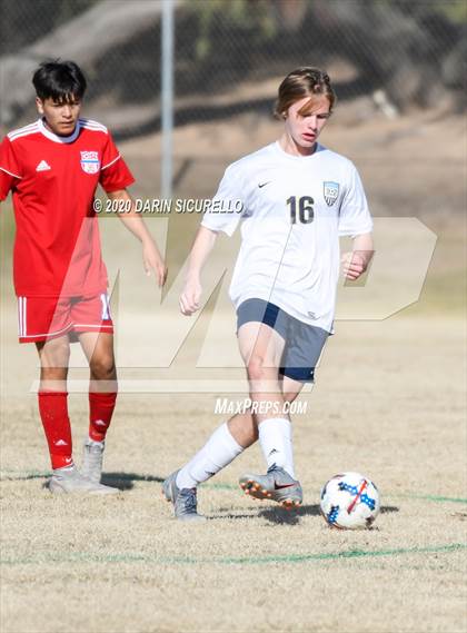 Thumbnail 3 in Coolidge vs Ben Franklin (Bohdie Larson Celebration Classic) photogallery.