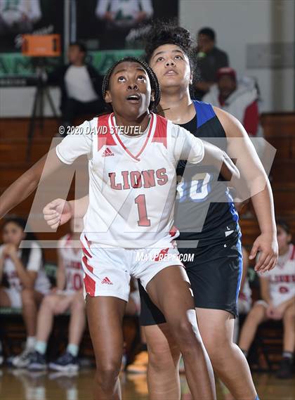 Thumbnail 1 in Woodside Priory vs. McClatchy (MLK Showcase) photogallery.