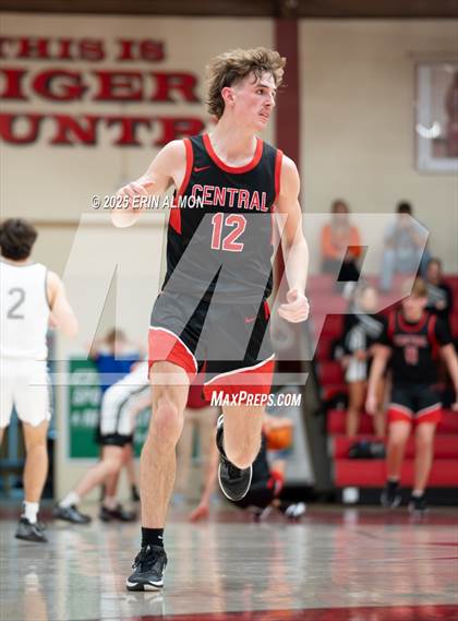 Thumbnail 3 in Brooks vs. Central photogallery.