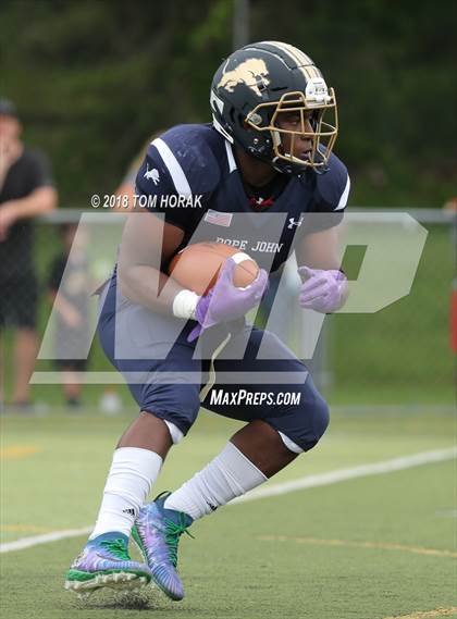 Thumbnail 2 in DePaul Catholic @ Pope John XXIII photogallery.