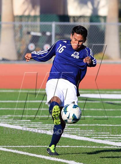 Thumbnail 2 in Oceanside vs. San Marcos (19th Annual SoCal Classic) photogallery.