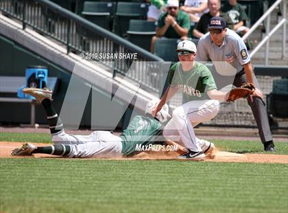 Thumbnail 1 in Manchester Essex vs. Tahanto Regional (MIAA Division 4 Final) photogallery.