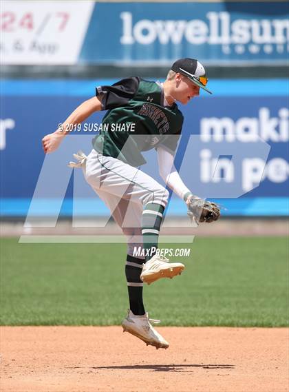 Thumbnail 1 in Manchester Essex vs. Tahanto Regional (MIAA Division 4 Final) photogallery.