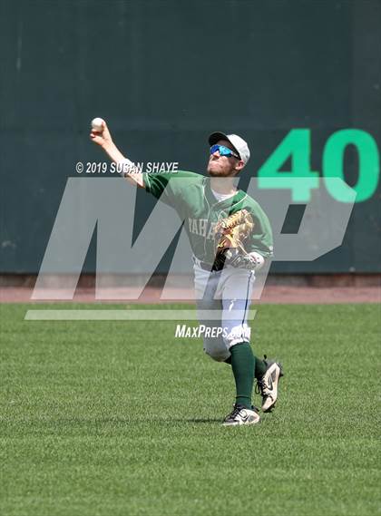 Thumbnail 3 in Manchester Essex vs. Tahanto Regional (MIAA Division 4 Final) photogallery.