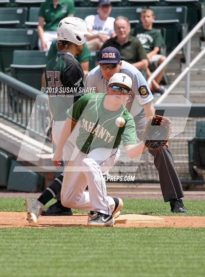 Thumbnail 2 in Manchester Essex vs. Tahanto Regional (MIAA Division 4 Final) photogallery.