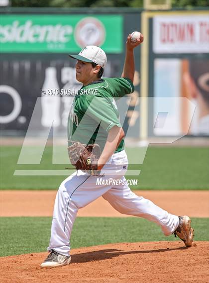 Thumbnail 1 in Manchester Essex vs. Tahanto Regional (MIAA Division 4 Final) photogallery.