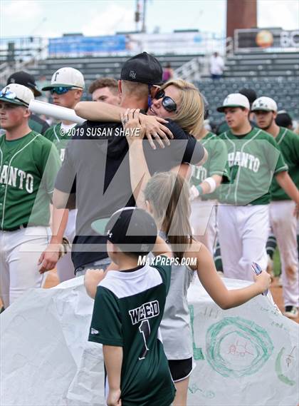 Thumbnail 2 in Manchester Essex vs. Tahanto Regional (MIAA Division 4 Final) photogallery.