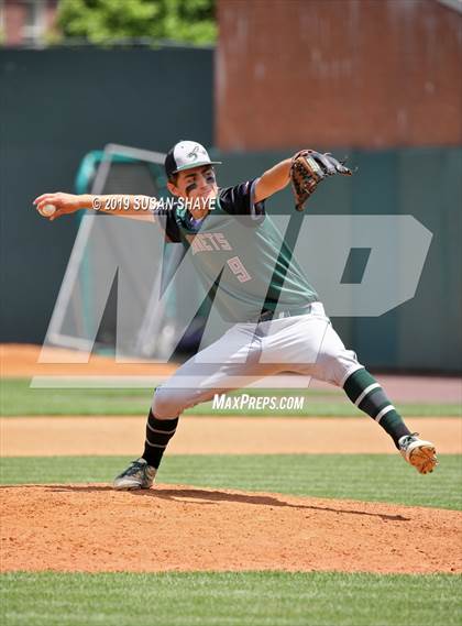 Thumbnail 3 in Manchester Essex vs. Tahanto Regional (MIAA Division 4 Final) photogallery.