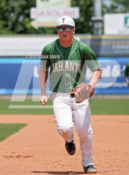 Thumbnail 2 in Manchester Essex vs. Tahanto Regional (MIAA Division 4 Final) photogallery.